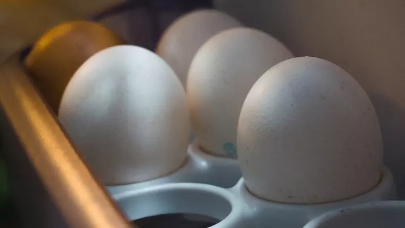 Ростовчане заявили, что не могут найти подешевевшие яйца