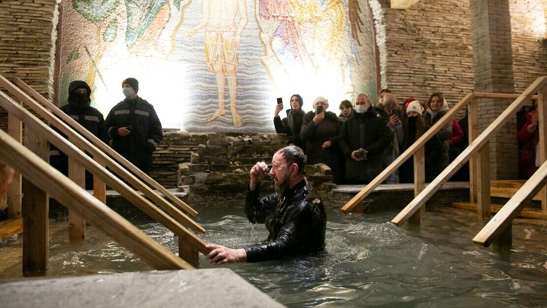 Под Ростовом на Соленом озере отменили крещенские купания из-за эпидобстановки