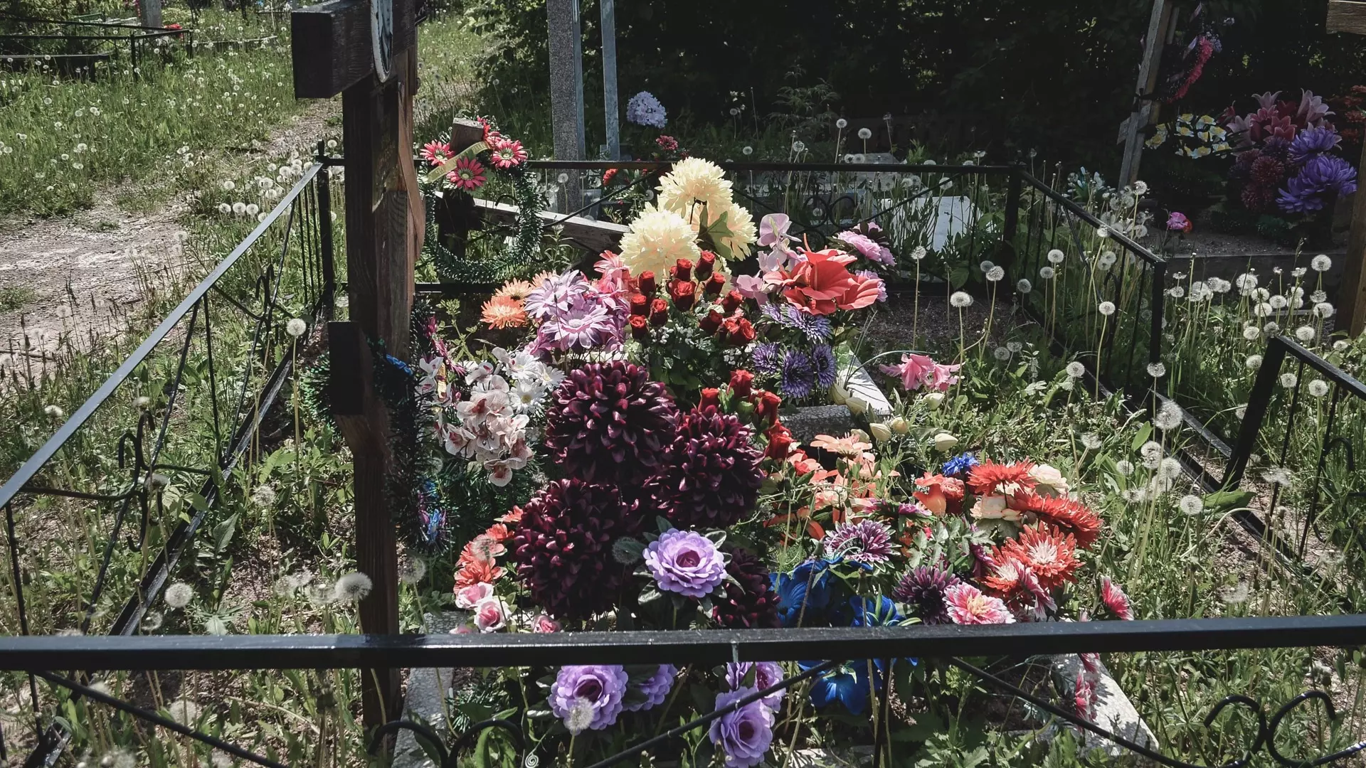 Ростовская администрация увеличит время посещения кладбищ