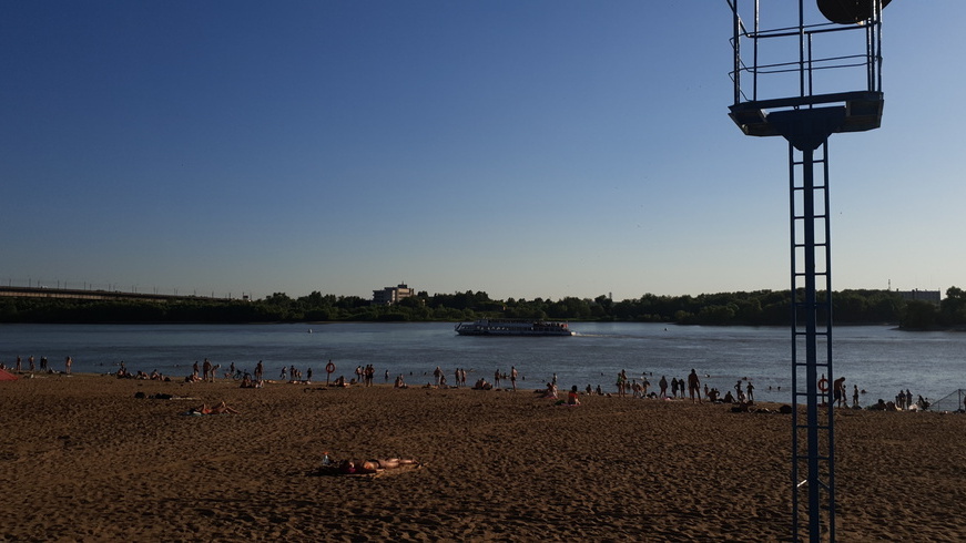 Пляж на Зеленом острове в Ростове-на-Дону стал доступен для купания