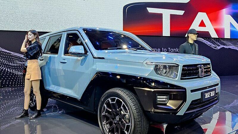 Автомобили Tank из Китая начнут продавать в Ростове с мая 2023 года