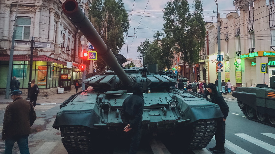 В Ростове активистку оштрафовали на 30 тыс рублей за пикет против российской армии